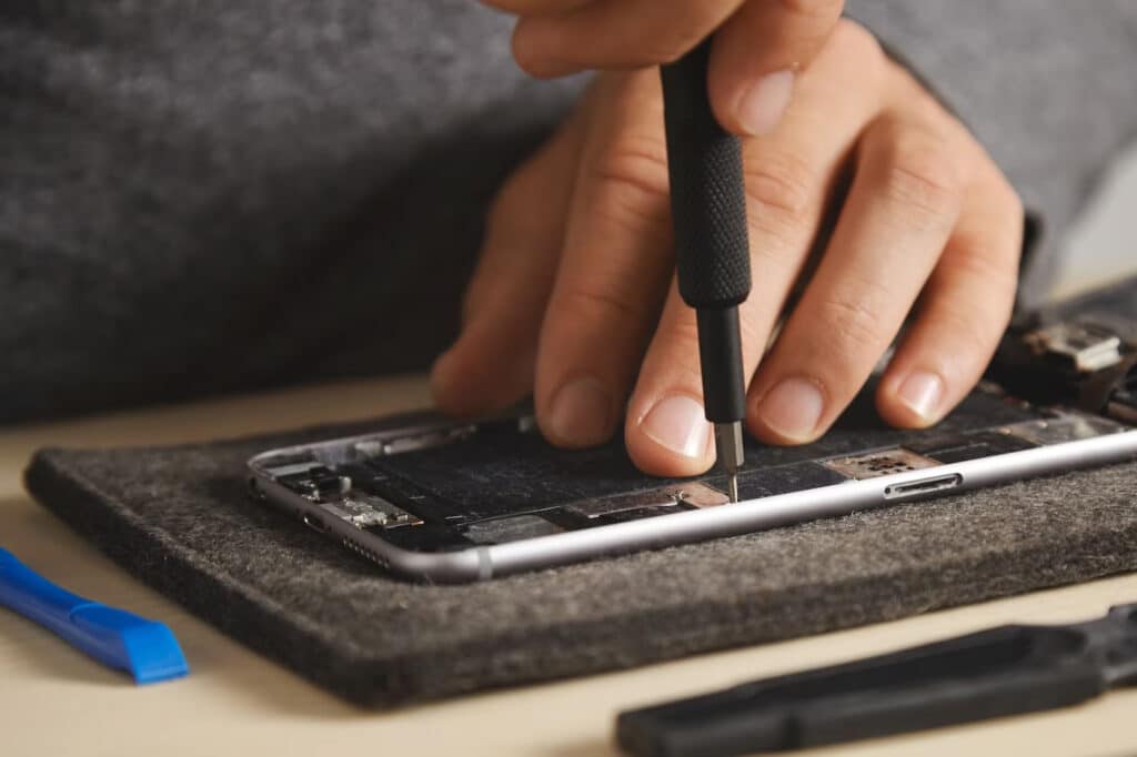 Responsabilité civile et téléphone cassé, mode d